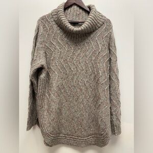 4 for $25 🤎 Warehouse One Cable Knit Turtleneck Sweater 🤎